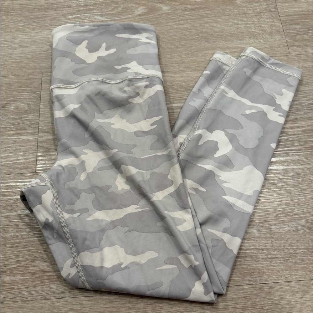 Athleta Elation 7/8 Tight - Taupe Camo - Picture 4 of 7